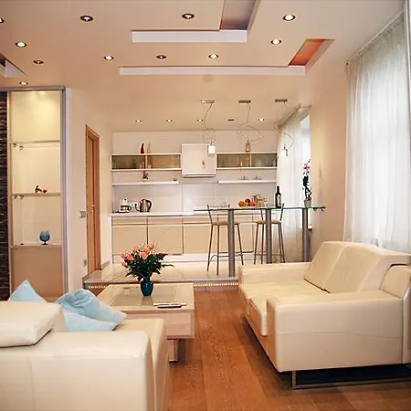 Apartment Brivibas Lux *