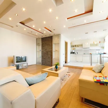 Brivibas Lux Apartment *