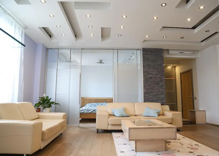 Brivibas Lux 아파트 *