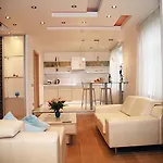 아파트 Brivibas Lux *